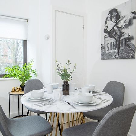 Pembroke House Apartments Exeter For Families Business Relocation Free Parking Exteriör bild