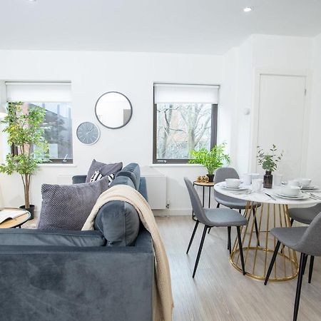 Pembroke House Apartments Exeter For Families Business Relocation Free Parking Exteriör bild