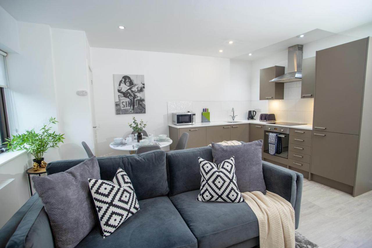 Pembroke House Apartments Exeter For Families Business Relocation Free Parking Exteriör bild