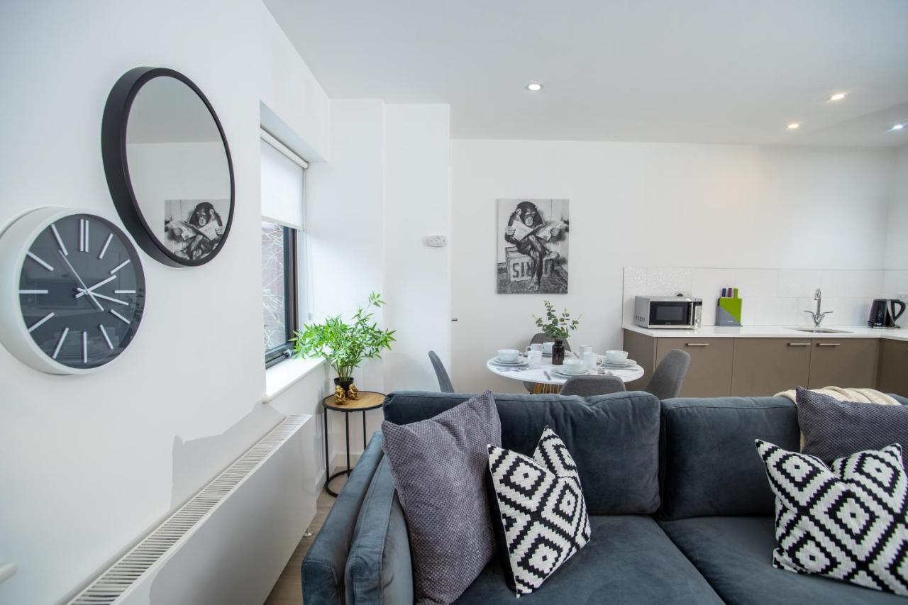 Pembroke House Apartments Exeter For Families Business Relocation Free Parking Exteriör bild