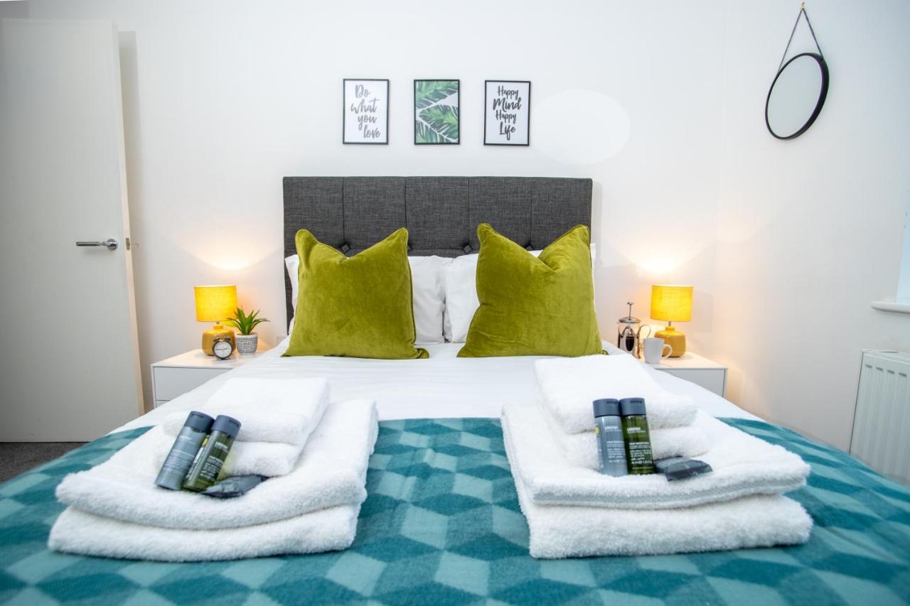 Pembroke House Apartments Exeter For Families Business Relocation Free Parking Exteriör bild