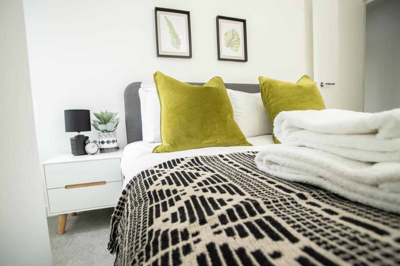 Pembroke House Apartments Exeter For Families Business Relocation Free Parking Exteriör bild