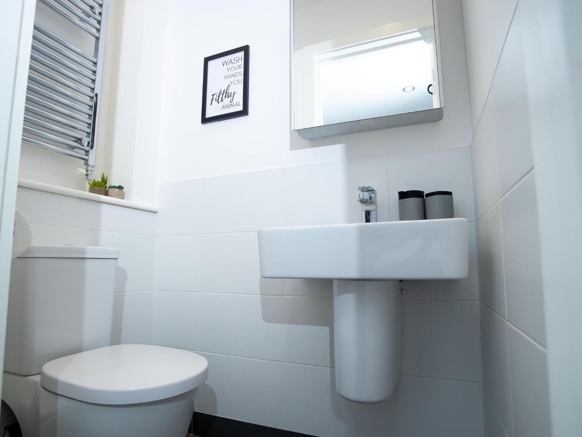 Pembroke House Apartments Exeter For Families Business Relocation Free Parking Exteriör bild